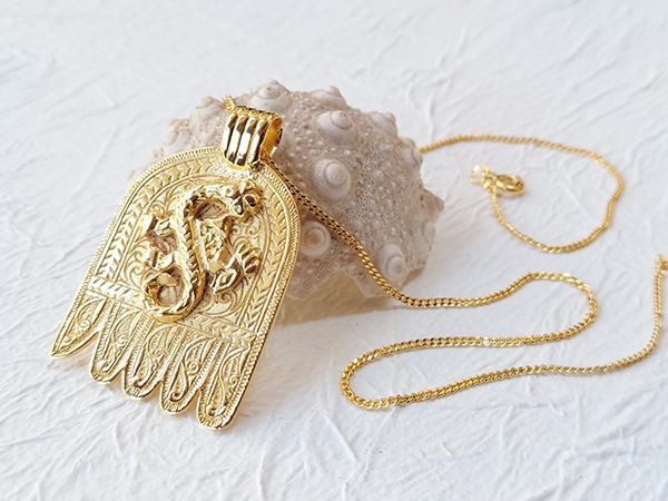 Khamsa Gold jewelry